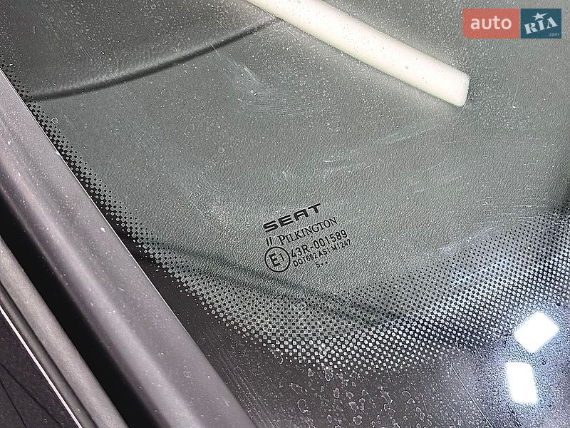 Хэтчбек SEAT Leon 2006 в Стрые