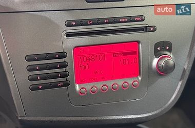 Хэтчбек SEAT Leon 2006 в Стрые