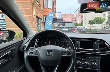 Хэтчбек SEAT Leon 2014 в Киеве
