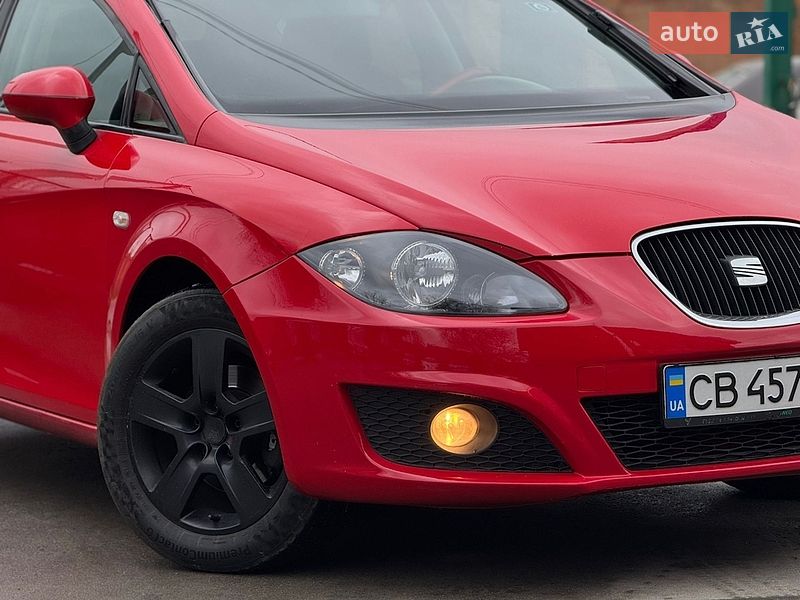 Хэтчбек SEAT Leon 2008 в Бердичеве