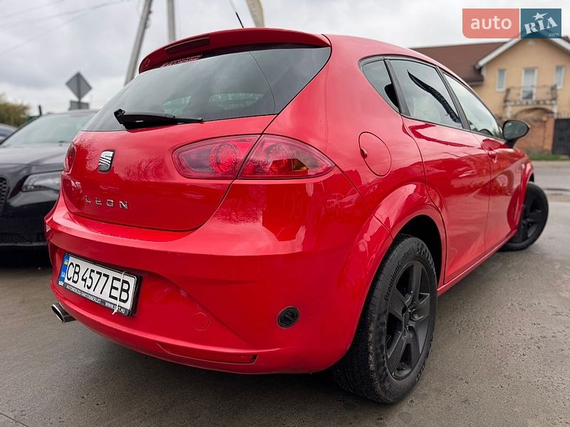 Хэтчбек SEAT Leon 2008 в Бердичеве