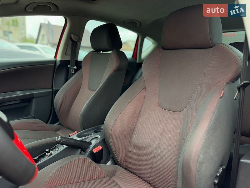Хэтчбек SEAT Leon 2008 в Бердичеве