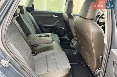 Универсал SEAT Leon 2023 в Буче