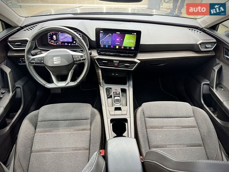 Универсал SEAT Leon 2023 в Буче