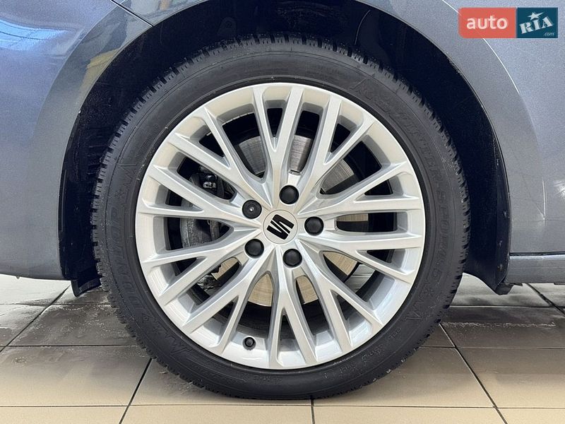 Универсал SEAT Leon 2023 в Буче