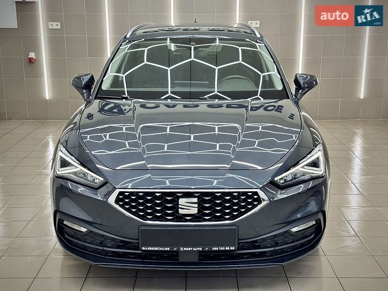 Универсал SEAT Leon 2023 в Буче