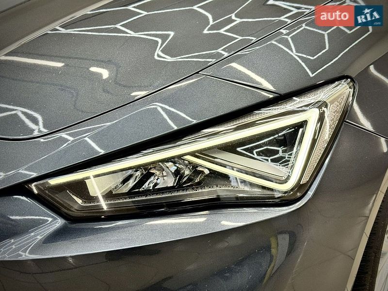 Универсал SEAT Leon 2023 в Буче