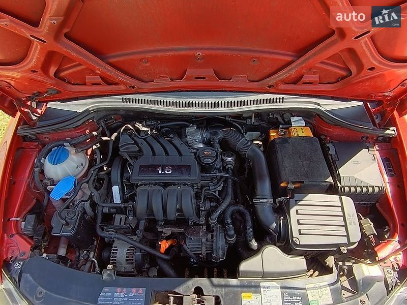 Хэтчбек SEAT Leon 2005 в Харькове