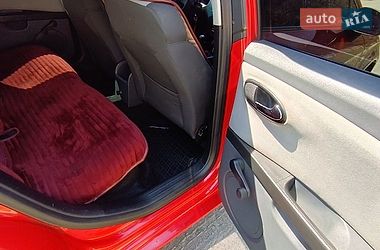 Хэтчбек SEAT Leon 2005 в Харькове