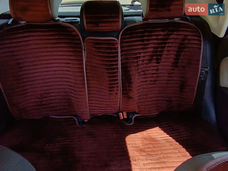 Хэтчбек SEAT Leon 2005 в Харькове