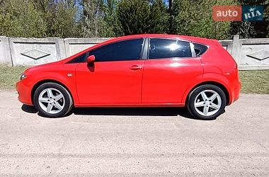 Хэтчбек SEAT Leon 2005 в Харькове