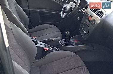 Хэтчбек SEAT Leon 2008 в Бучаче