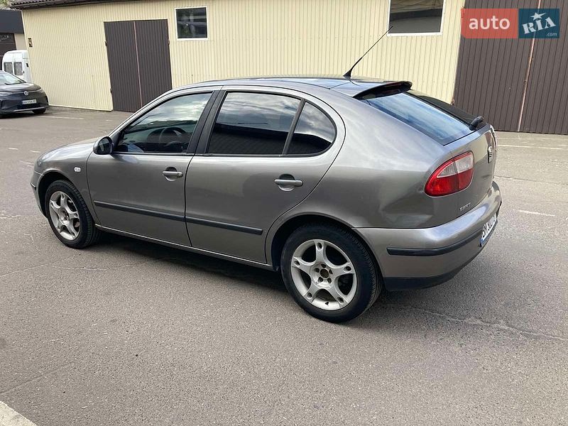 SEAT Leon 2004