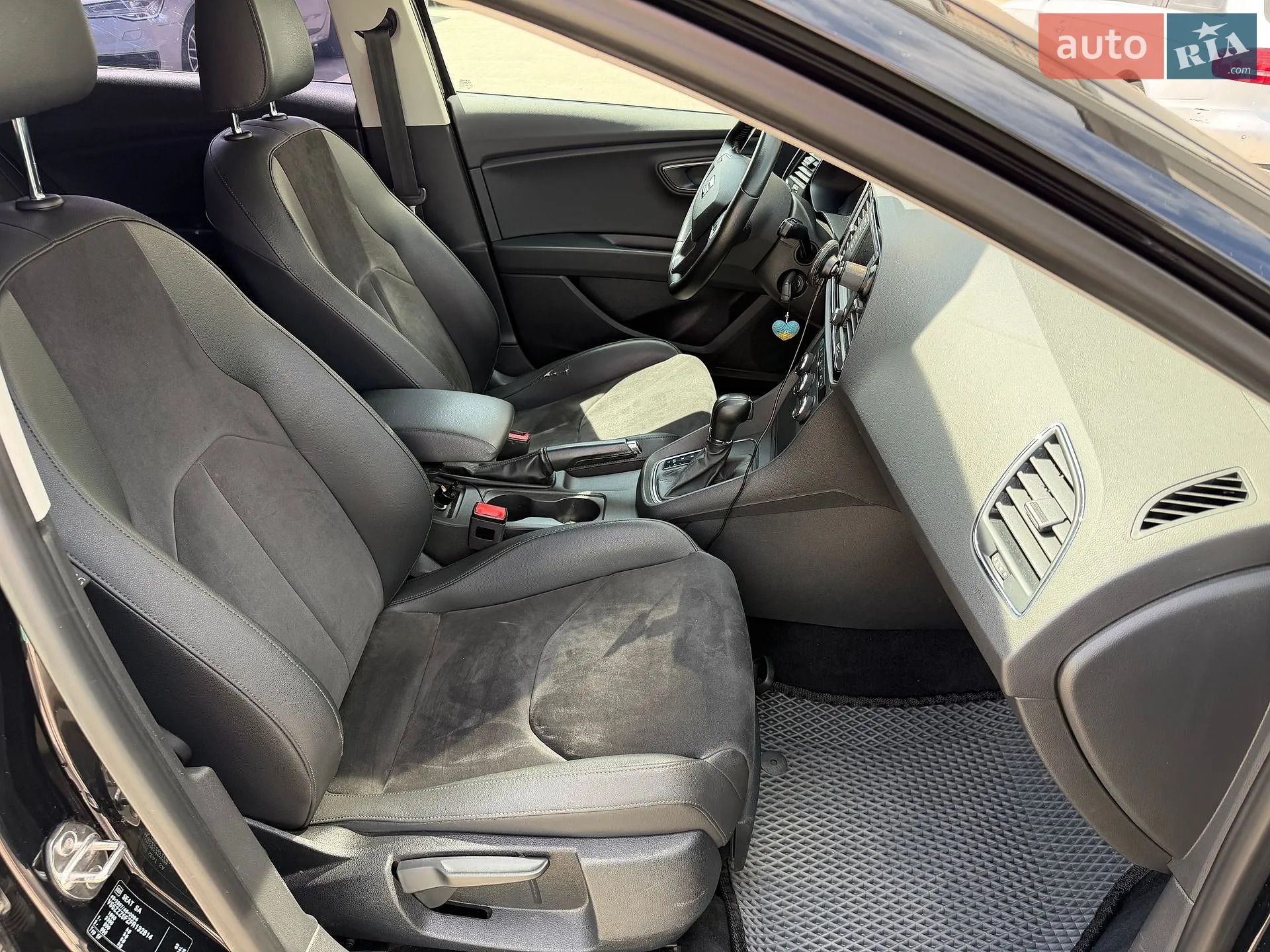 2015 SEAT Leon - мініатюра 23