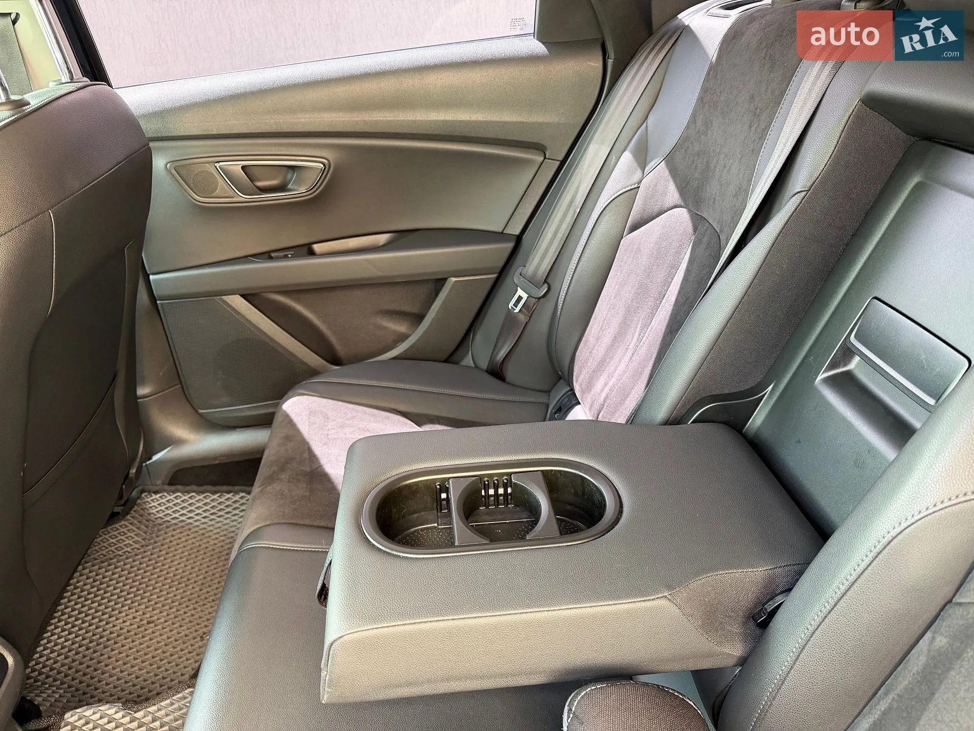 2015 SEAT Leon - мініатюра 51