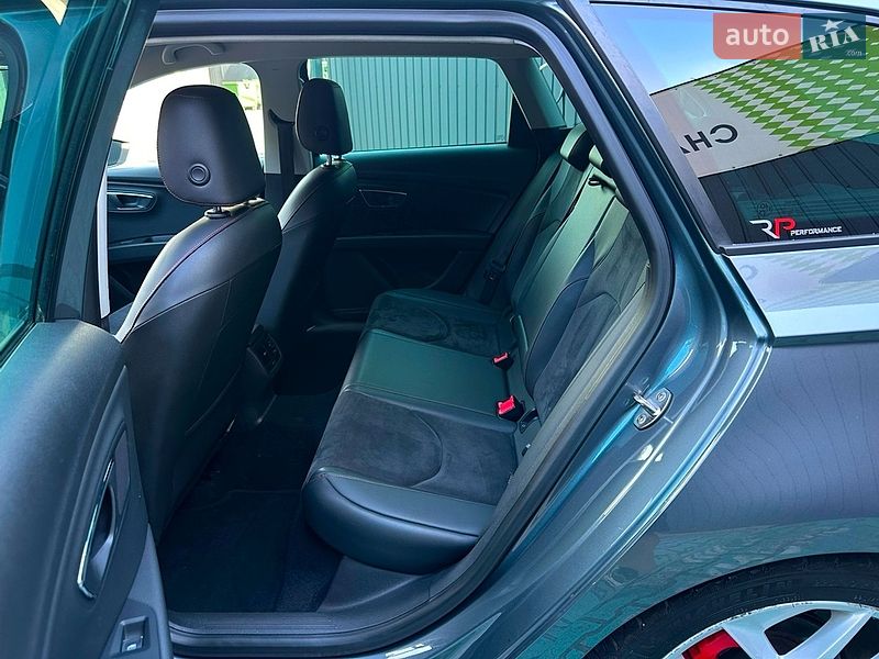 Універсал SEAT Leon 2015 в Кам'янському