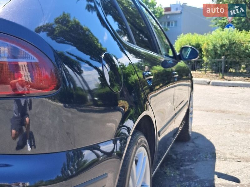 Хетчбек SEAT Leon 2006 в Києві