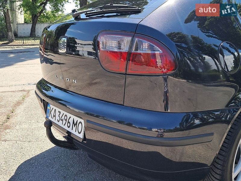 Хетчбек SEAT Leon 2006 в Києві