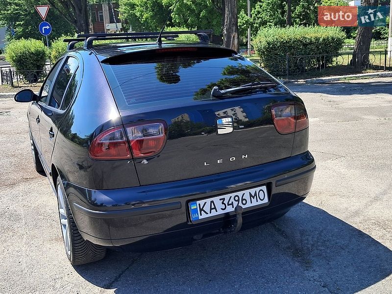 Хетчбек SEAT Leon 2006 в Києві