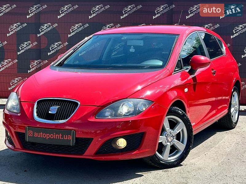 SEAT Leon 2011 SEAT Leon 2011