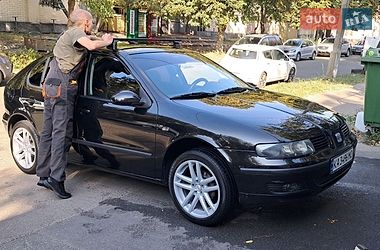 Хетчбек SEAT Leon 2006 в Києві