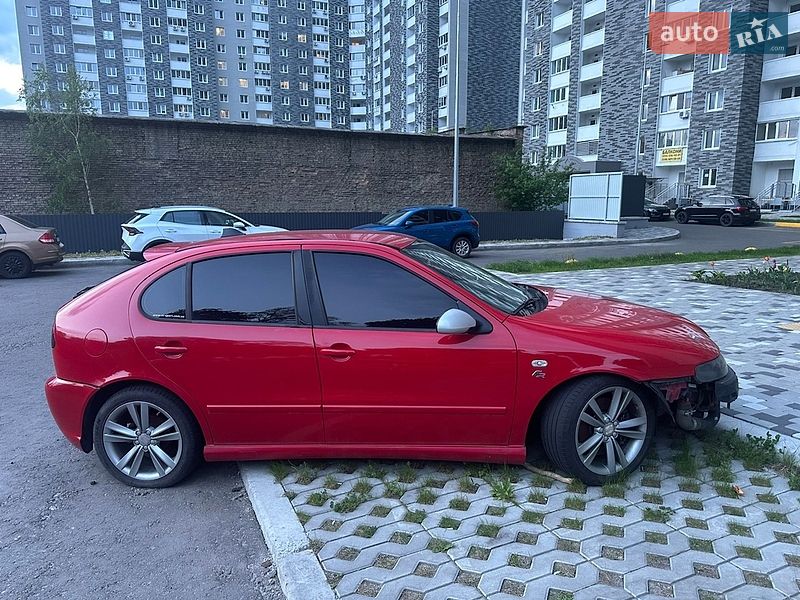 Хэтчбек SEAT Leon 2005 в Киеве фото 4 Хэтчбек SEAT Leon 2005 в Киеве