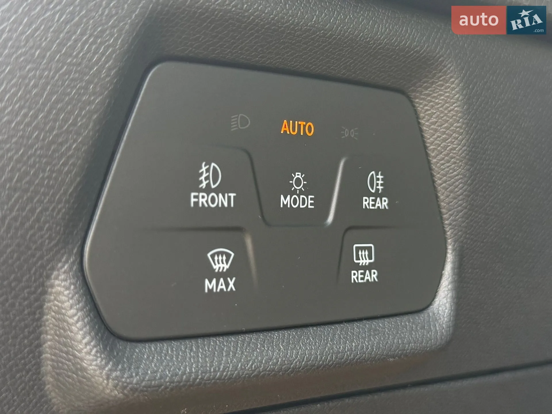 2022 SEAT Leon - мініатюра 48