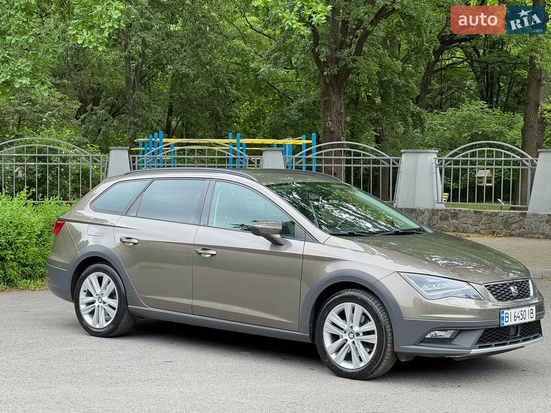 2014 SEAT Leon - мініатюра 4