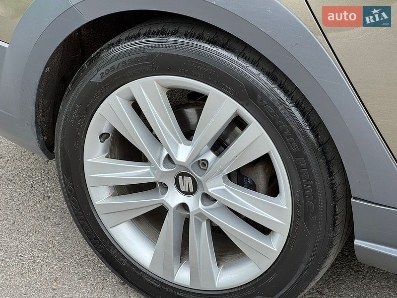 Универсал SEAT Leon 2014 в Полтаве