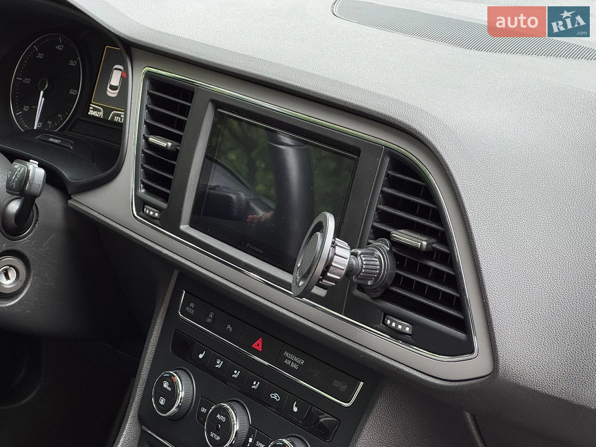 2014 SEAT Leon - мініатюра 18