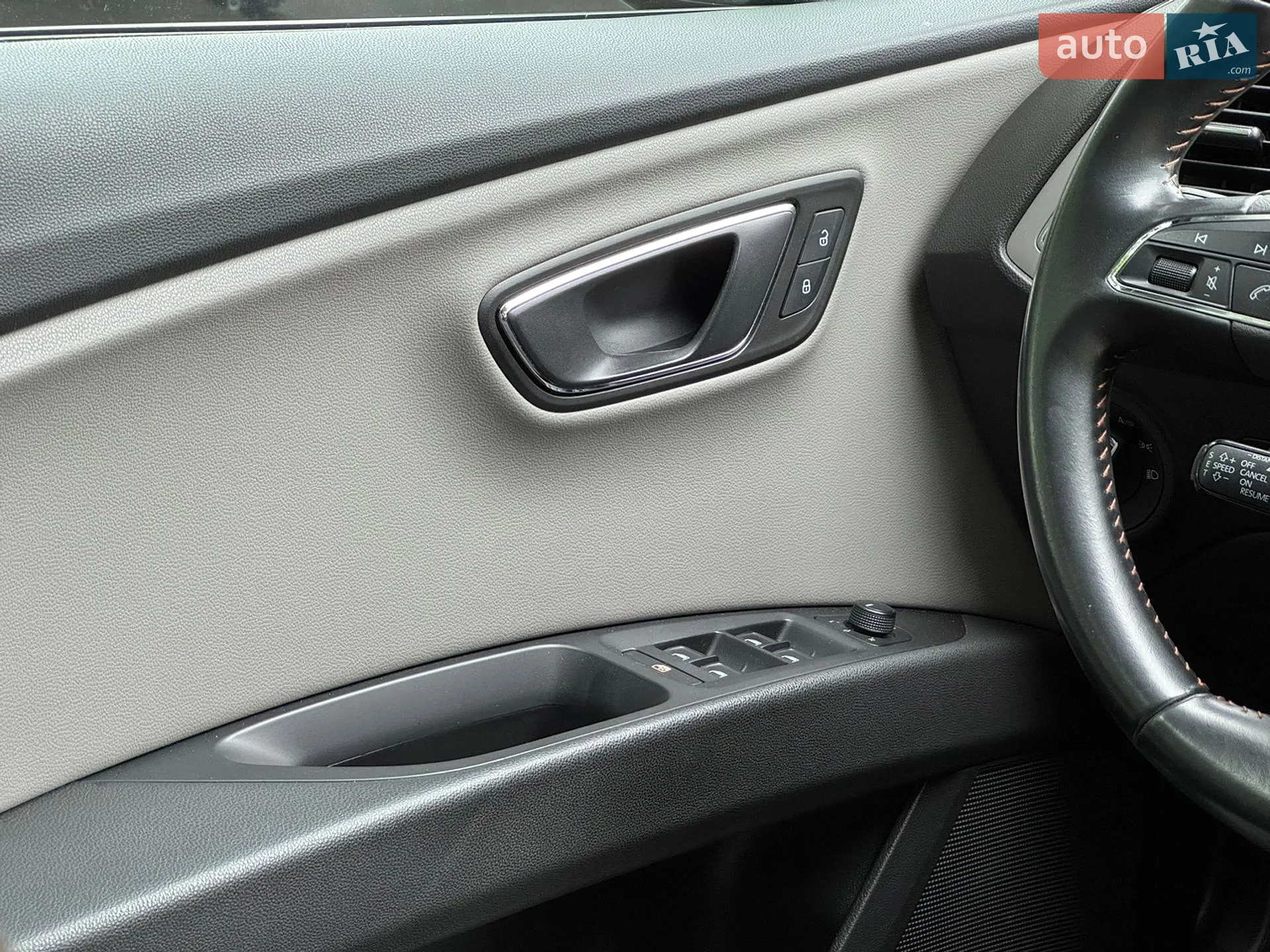 2014 SEAT Leon - мініатюра 23