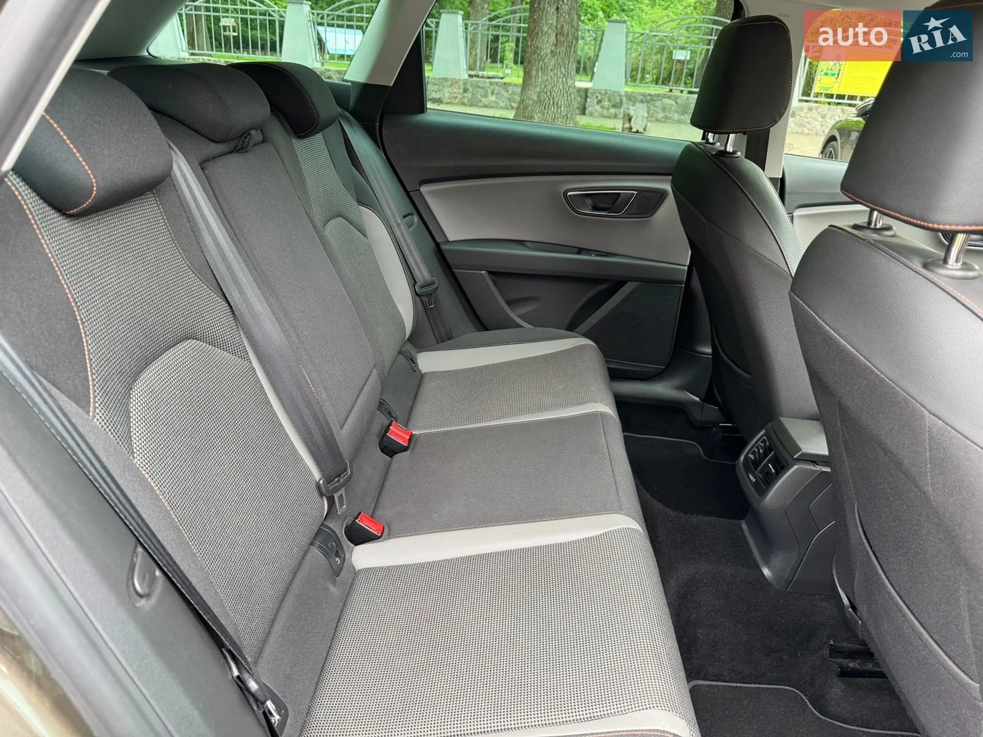 2014 SEAT Leon - мініатюра 24
