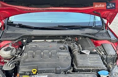 Хэтчбек SEAT Leon 2013 в Калуше