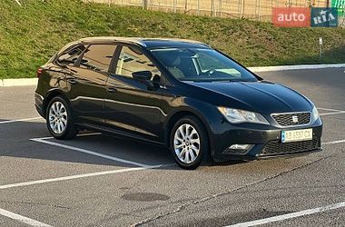 Универсал SEAT Leon 2014 в Киеве