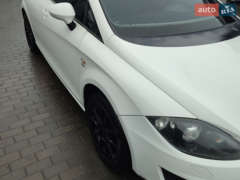 Хетчбек SEAT Leon 2010 в Малині