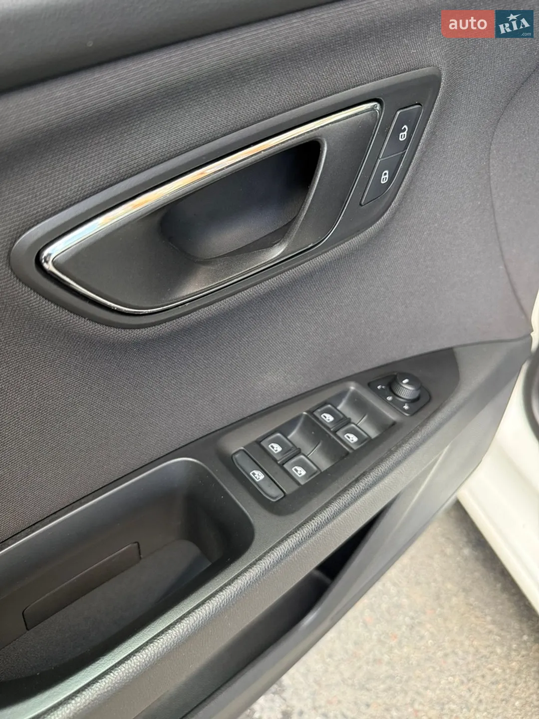 2015 SEAT Leon - мініатюра 18