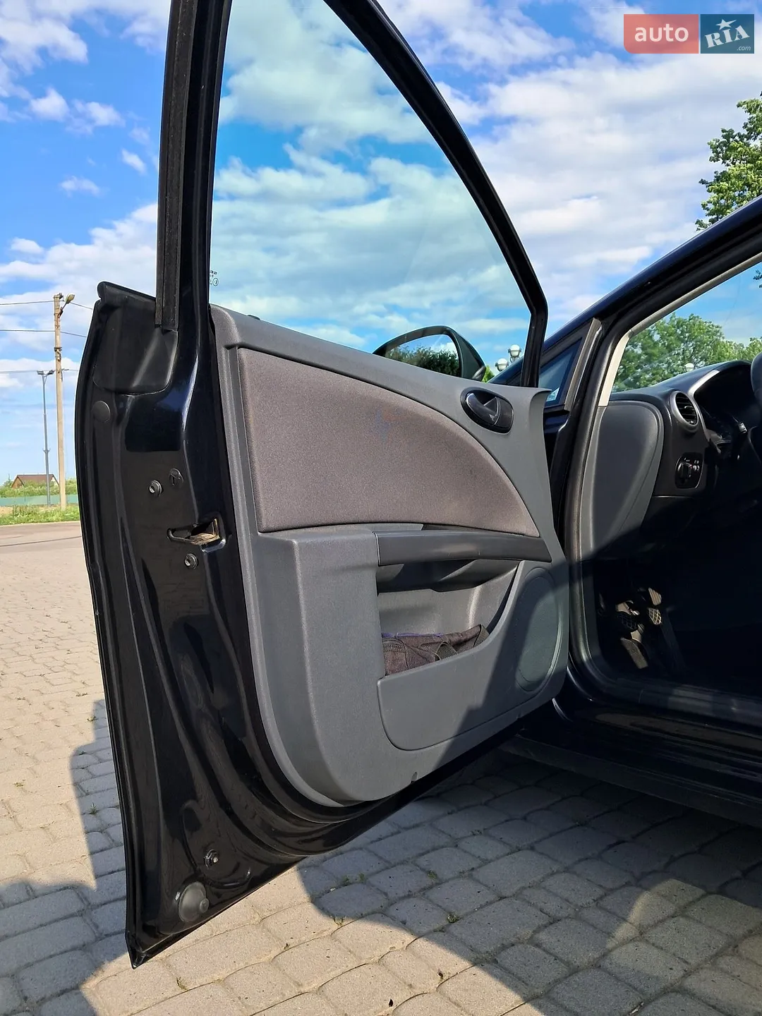 2011 SEAT Leon - мініатюра 3