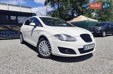 seat leon 2008 в Киев от профессионального продавца Олег