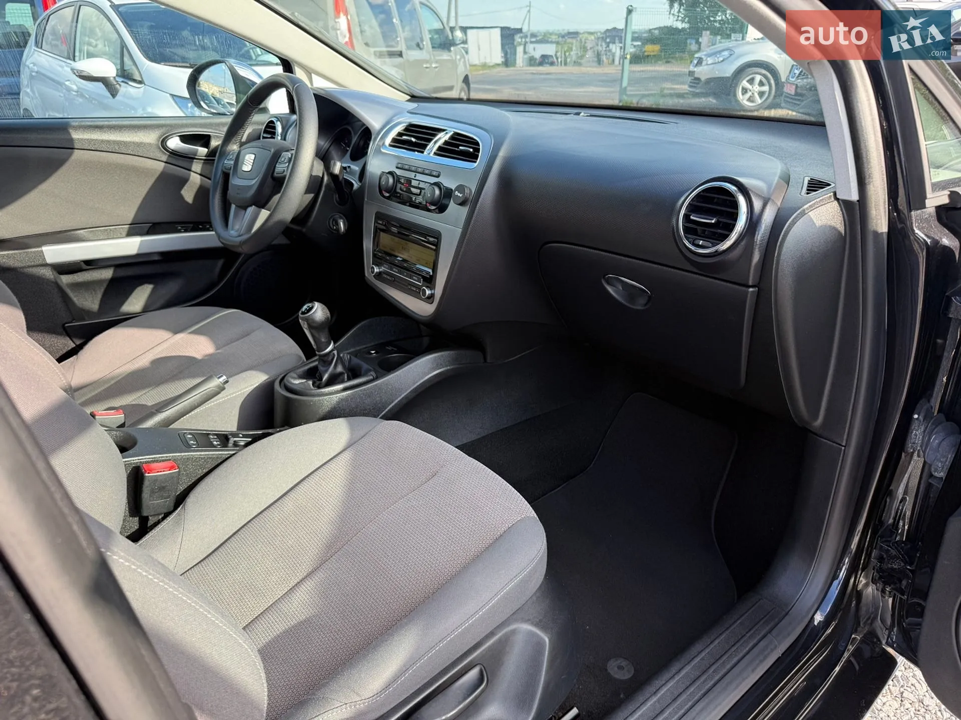 2012 SEAT Leon - мініатюра 15