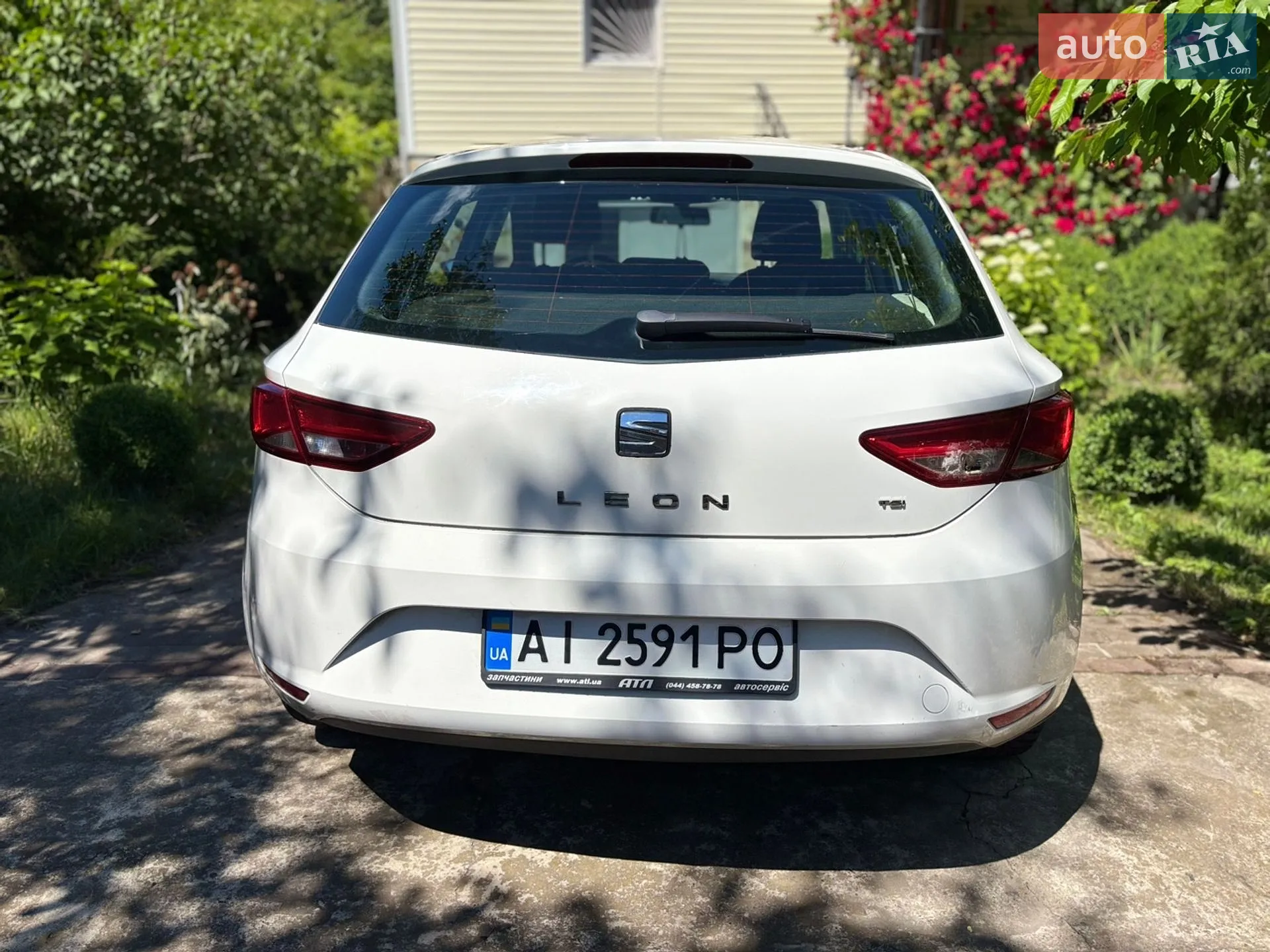 2013 SEAT Leon - мініатюра 10