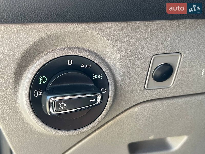 Універсал SEAT Leon 2016 в Києві