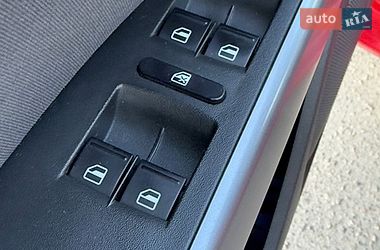 Хэтчбек SEAT Leon 2010 в Харькове фото 11 Хэтчбек SEAT Leon 2010 в Харькове