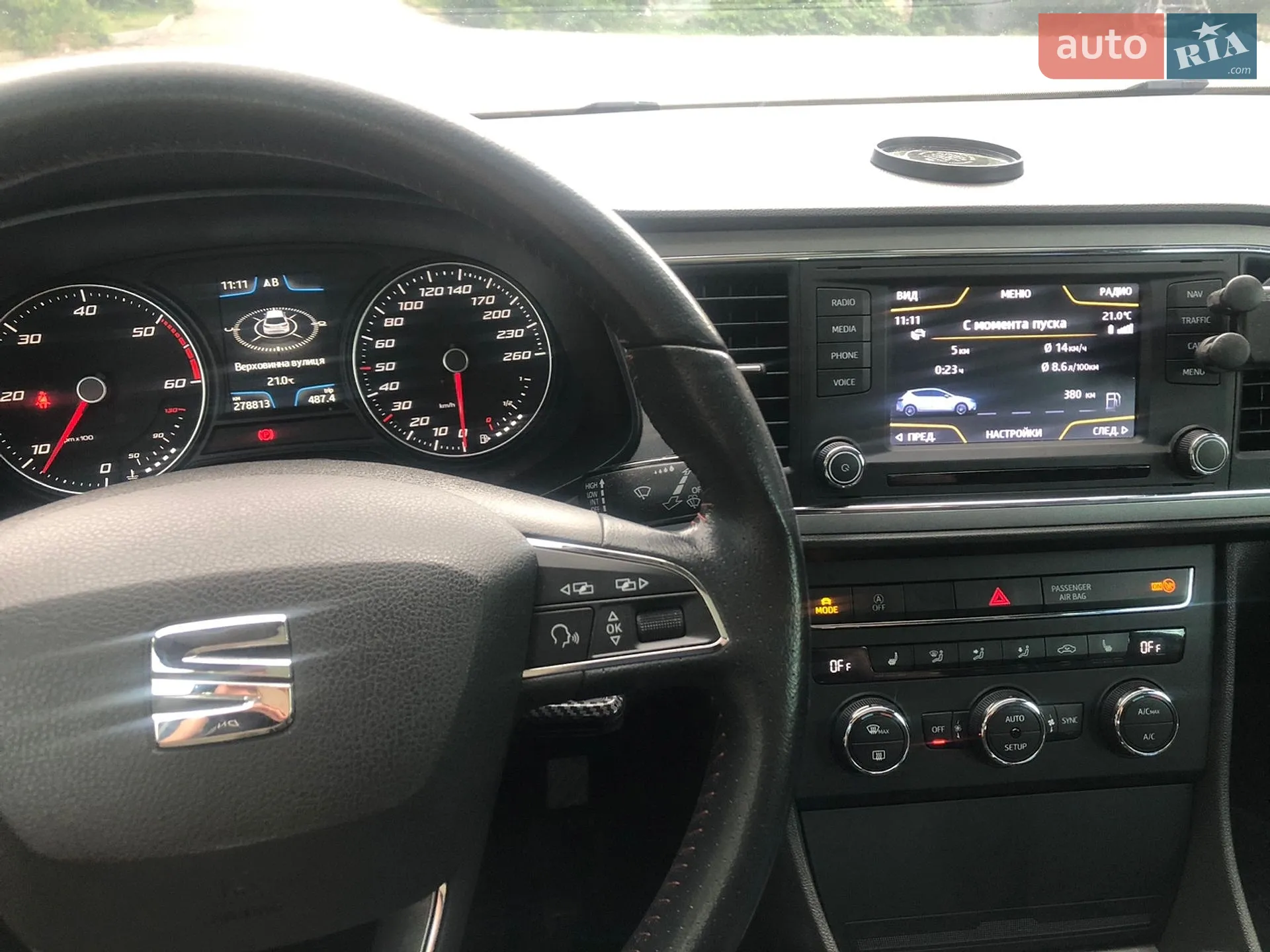 2013 SEAT Leon - мініатюра 9