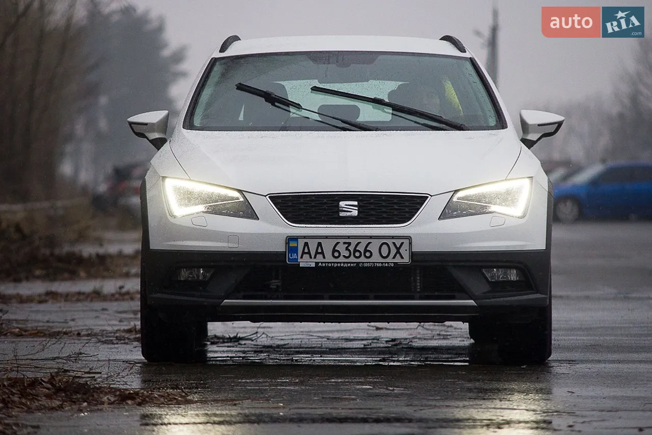 2015 SEAT Leon - мініатюра 16