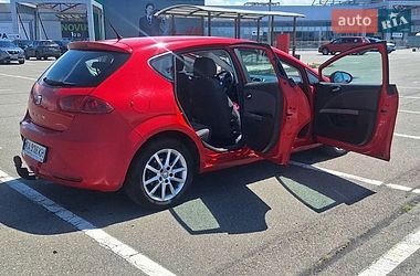 Хетчбек SEAT Leon 2010 в Києві