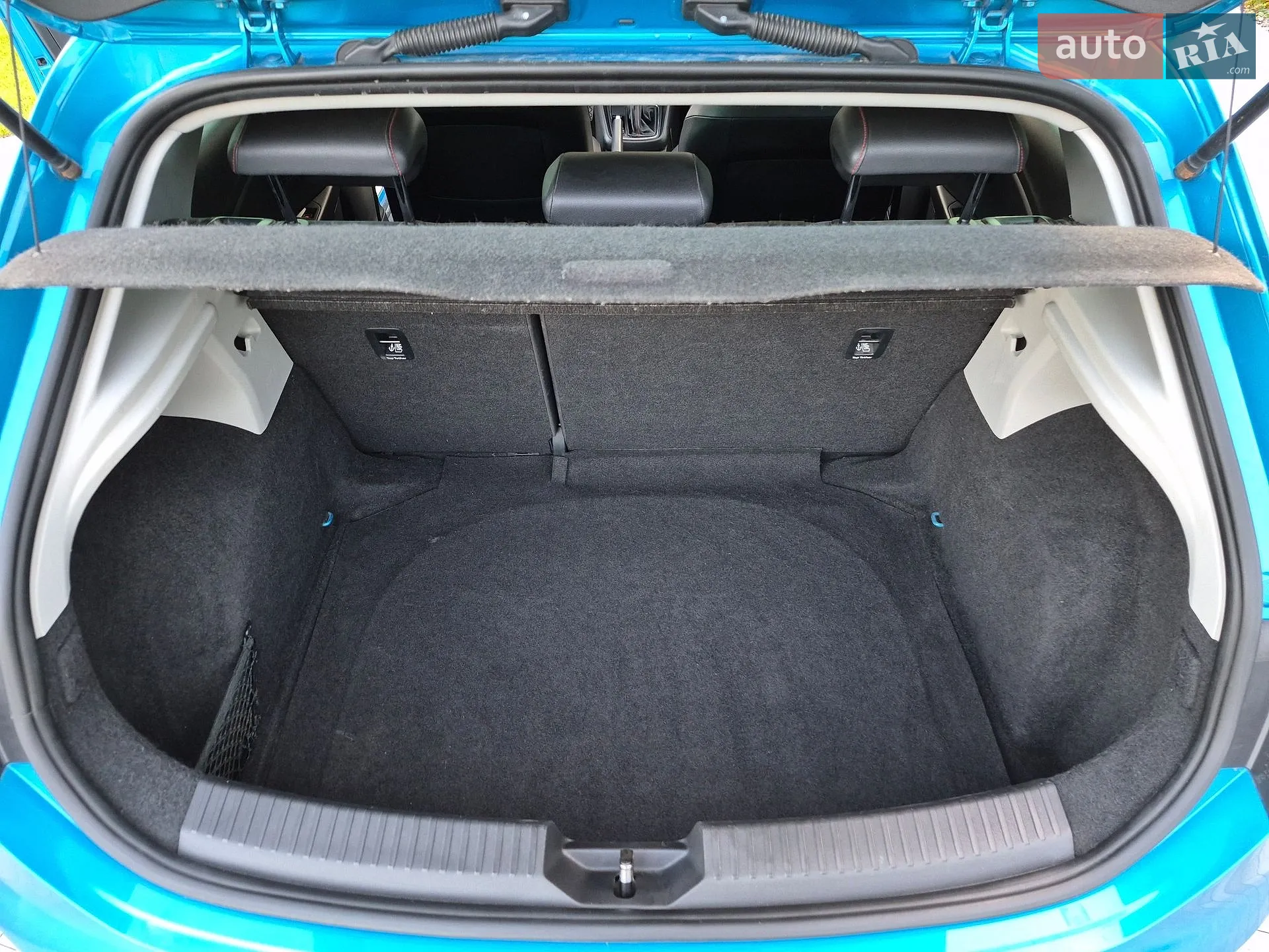 2013 SEAT Leon - мініатюра 9