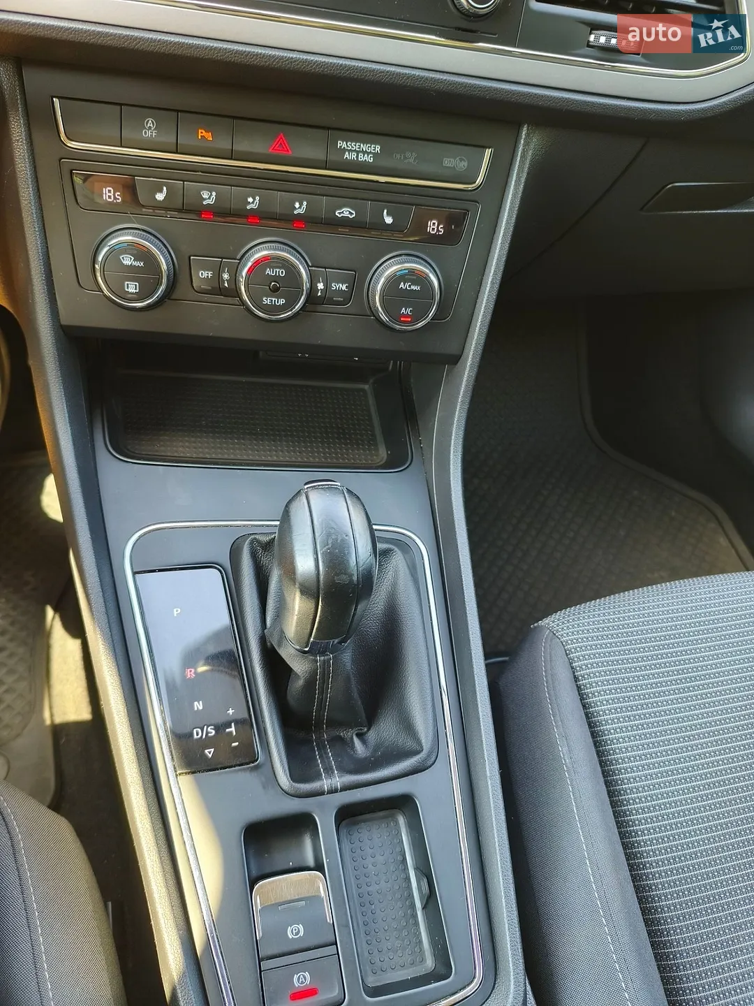 2020 SEAT Leon - мініатюра 24