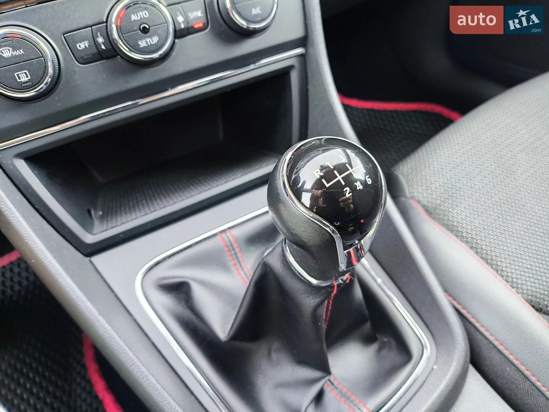 2013 SEAT Leon - мініатюра 24
