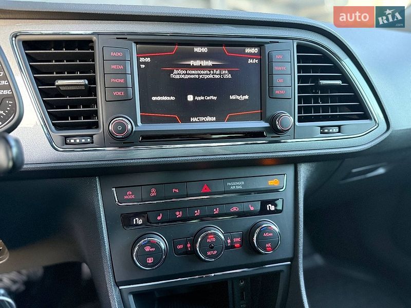 Хетчбек SEAT Leon 2016 в Києві