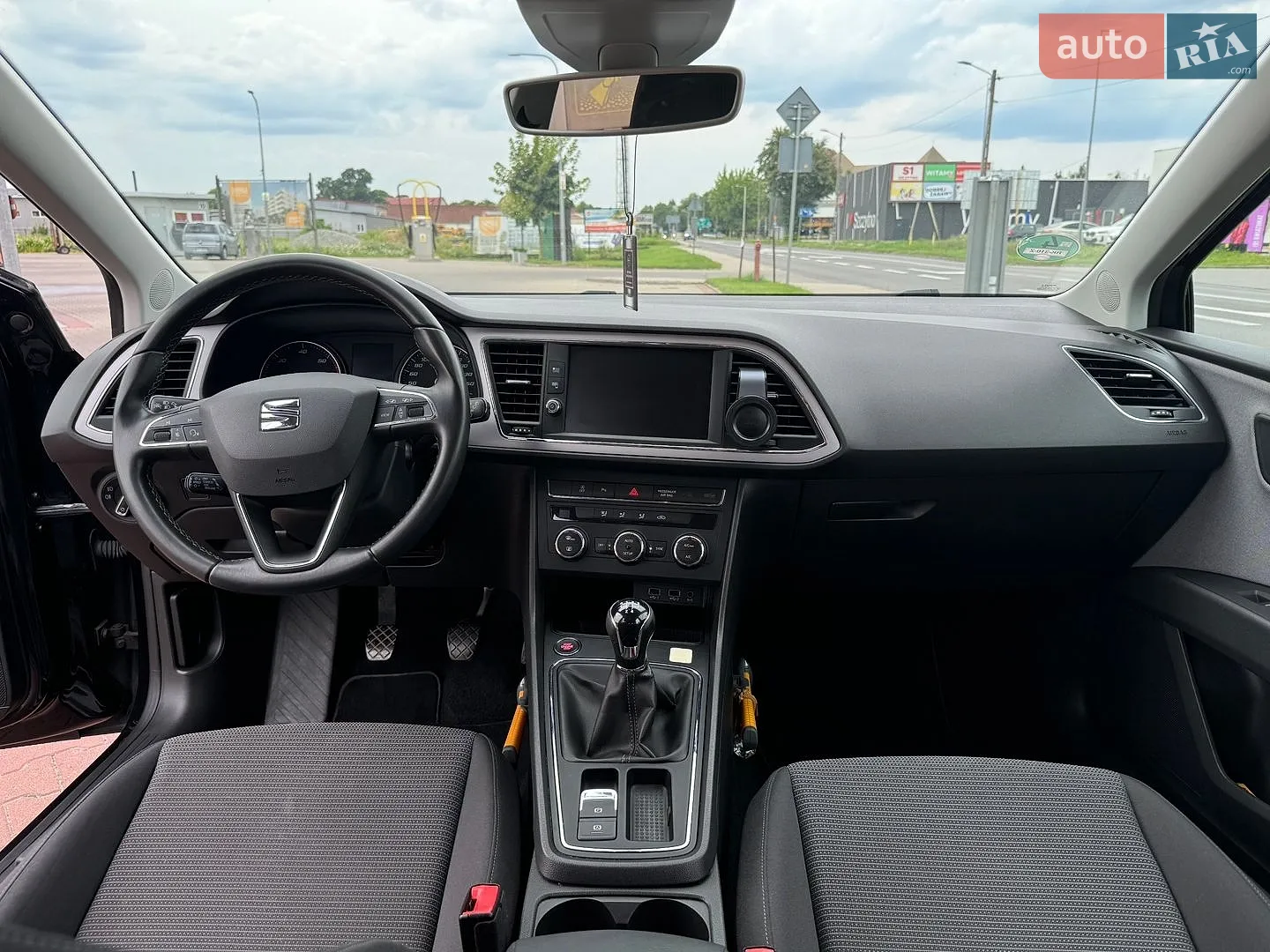 2017 SEAT Leon - мініатюра 9